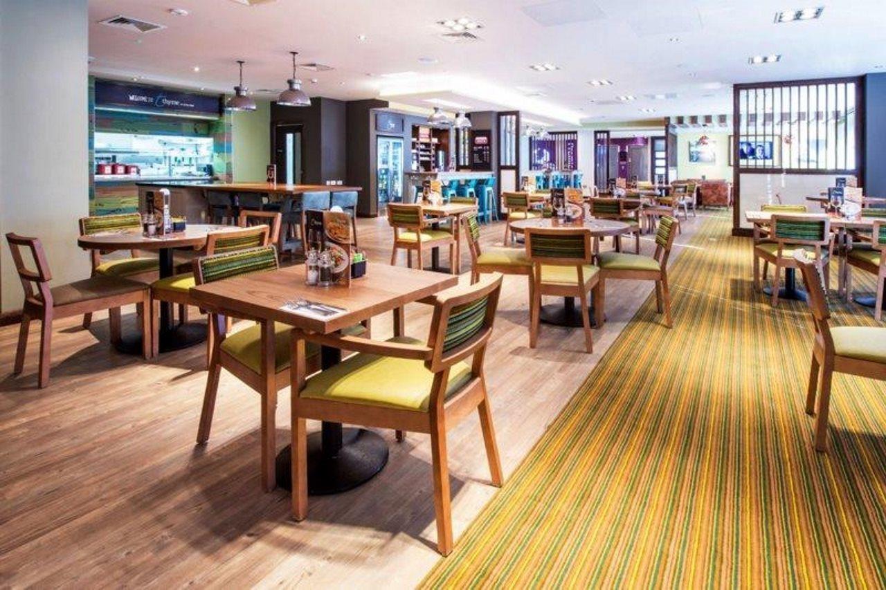 Premier Inn Worthing Seafront Ngoại thất bức ảnh